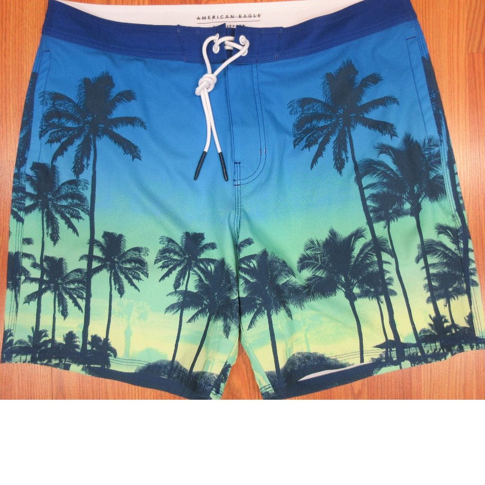 NEW! AMERICAN EAGLE UNLINED POLY/SPANDEX SWIM SHORTS PALM TREE PRINT Sz LARGE, L